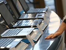 Более 1 млн ноутбуков скопилось на складах дистрибуторов в России