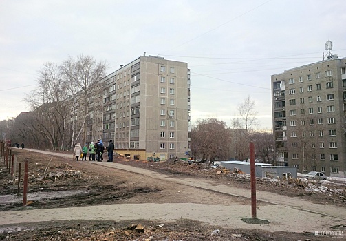 Власти остановили стройку на Бориса Богаткова — её начали без разрешения