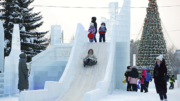 В Лабытнанги выбрали подрядчика для новогоднего оформления города