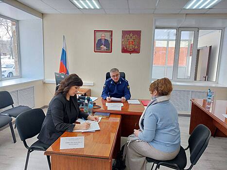 В Новосергиевском районе прокурор региона Руслан Медведев провел личный прием граждан