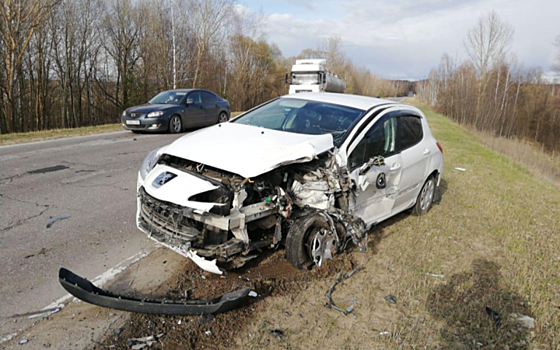 В ДТП с двумя автомобилями в Шиловском районе погиб человек