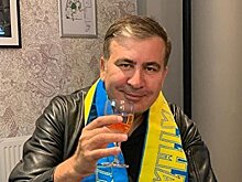 Саакашвили передал привет «порошенковскому ублюдку» с помощью своей матери