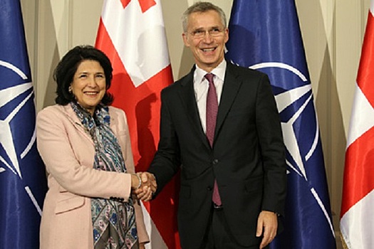 Грузии снова пообещали членство в НАТО