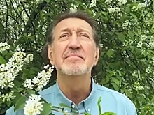 Олег Митяева записал клип на песню, посвященную челябинскому монастырю