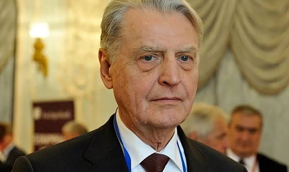 «Центробанк стал по-хорошему занудливым» – преподаватель Набиуллиной оценил её работу