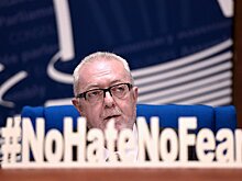 Guardian: бакинские нефтедоллары подмочили репутацию европейских чиновников