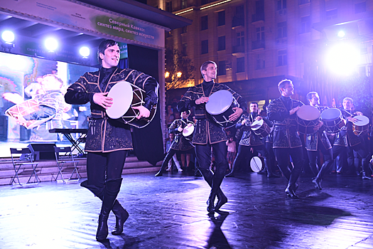 Дагестанский ансамбль покажет на «Русских сезонах» в Германии танец с канатоходцами