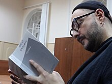 Серебренников номинирован на приз "Бенуа де ла данс" как сценограф