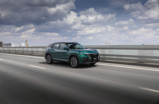 Радость или разочарование: тест кроссовера Dongfeng Mage