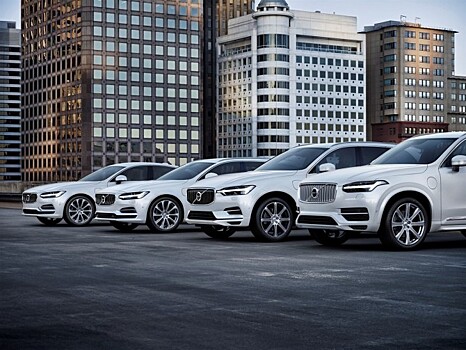 Продажи автомобилей Volvo в России в октябре увеличились почти на 16% - до 844 машин