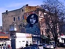 Мурал в честь российской актрисы появился в Одессе - видео