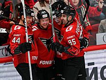 Сопин: мог состояться громкий обмен с «Трактором». Но у «Авангарда» кончился лимит