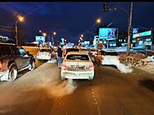 Мегапробка в Кировском районе образовалась из-за неисправных светофоров утром 19 ноября