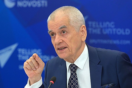 Онищенко призвал готовиться к появлению в РФ смертельно опасного вируса Марбург