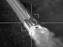 МО показало видео уничтожения "Ланцетом" бронетехники ВСУ в курском приграничье