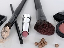 В Ассоциации производителей парфюмерии рассказали о падении продаж декоративной косметики