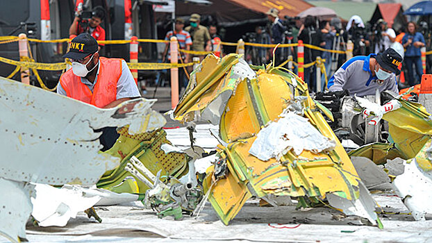 «Фатальный бой между машиной и человеком»: опубликованы подробности крушения Boeing в Индонезии