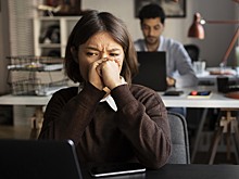 Слишком толстый: за что штрафуют сотрудников в разных странах