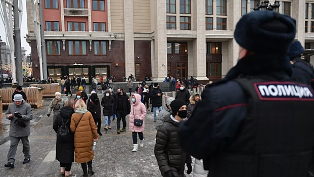 Магазинам рекомендовали закрыться в центре Москвы 31 января