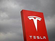 Мошенники стали красть данные россиян с помощью Tesla