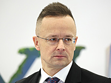 Сийярто: исключение Венгрии из санкций США сохранится на срок полномочий Трампа