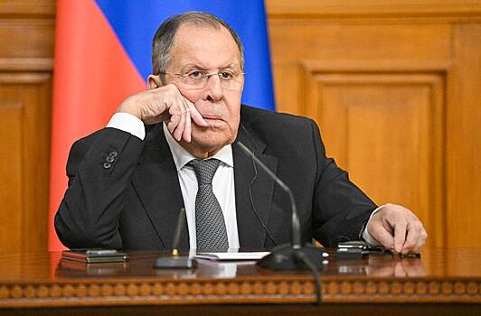 Лавров высказался об ответных мерах на запрет ЕС выдавать россиянам мультивизы