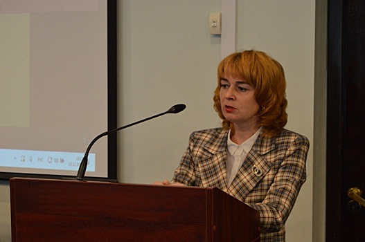 Проректору НГЛУ Анне Чанчиной продлили домашний арест