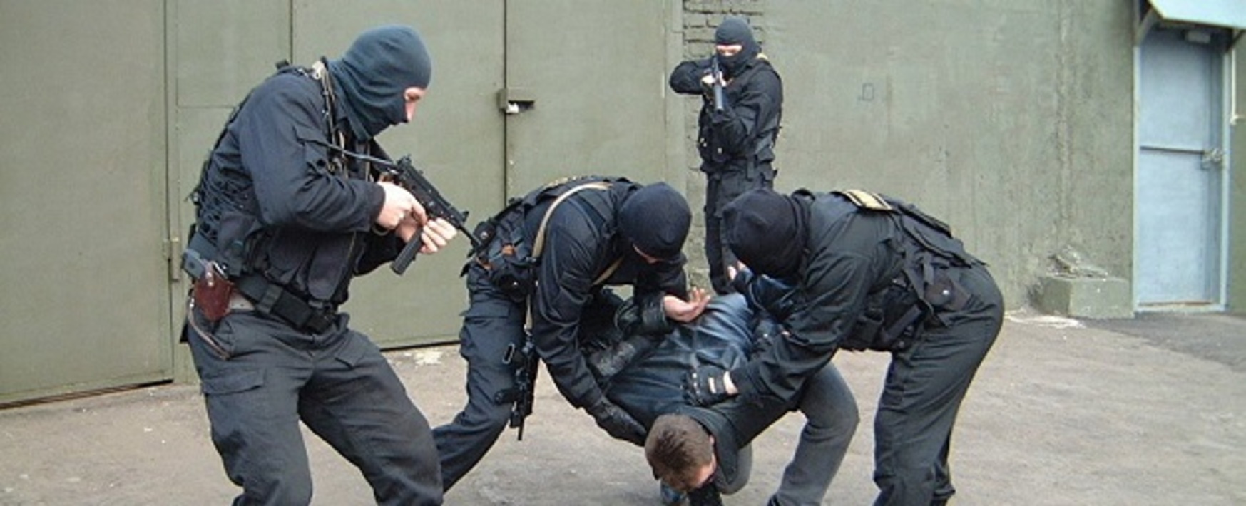 Ловим преступников