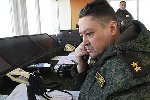 Командующий российскими войсками в Сирии встретился с лидером ополчения