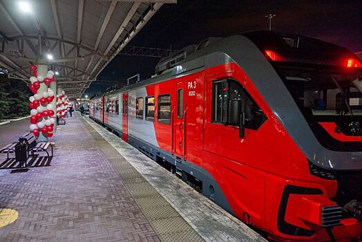 Количество рейсов поезда из Екатеринбурга в Челябинск удвоится с 1 февраля