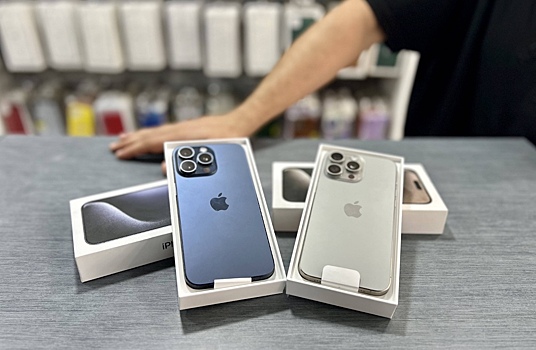 iPhone остается самым популярным флагманским смартфоном в России