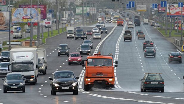 Мужчин уличили в опасном вождении