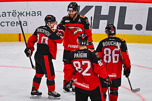Хет-трик Найта помог «Авангарду» разгромить «Барыс», у Ткачёва и Буше по пять очков