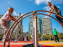 Амфитеатр со сценой появился возле ледового дворца в ЮЗАО