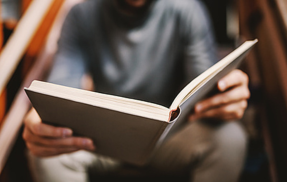 Против усталости и тревог. Восемь книг, которые помогут отвлечься от будней