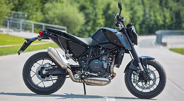 KTM Duke 690 получил новый двигатель