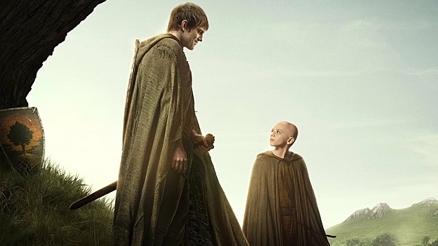 Рецензия на сериал «Рыцарь Семи Королевств»: что не так с камерным Вестеросом без драконов