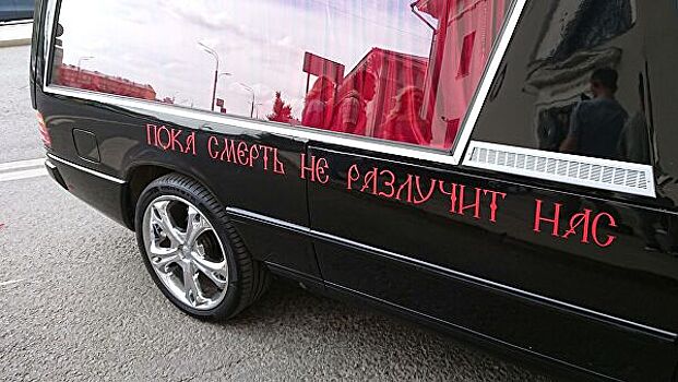 В РПЦ не исключили прием от Собчак заявки на Патриаршую литературную премию
