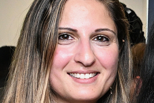 Сенатор попала под суд за слежку и шантаж бывшей помощницы секс-видео