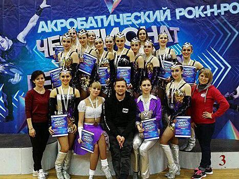 Танцоры из Савеловского взяли награды на Первенстве и Чемпионате Москвы по акробатическому рок-н-роллу