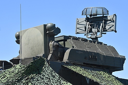 ПВО перехватила три дрона ВСУ в районе Крыма, еще два - над Брянской областью