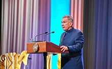Глава Татарстана предложил проводить "Тотальный диктант" на языках народов региона