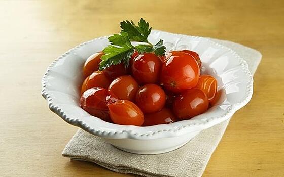 Маринованные помидорчики с корицей: очень вкусный рецепт на зиму