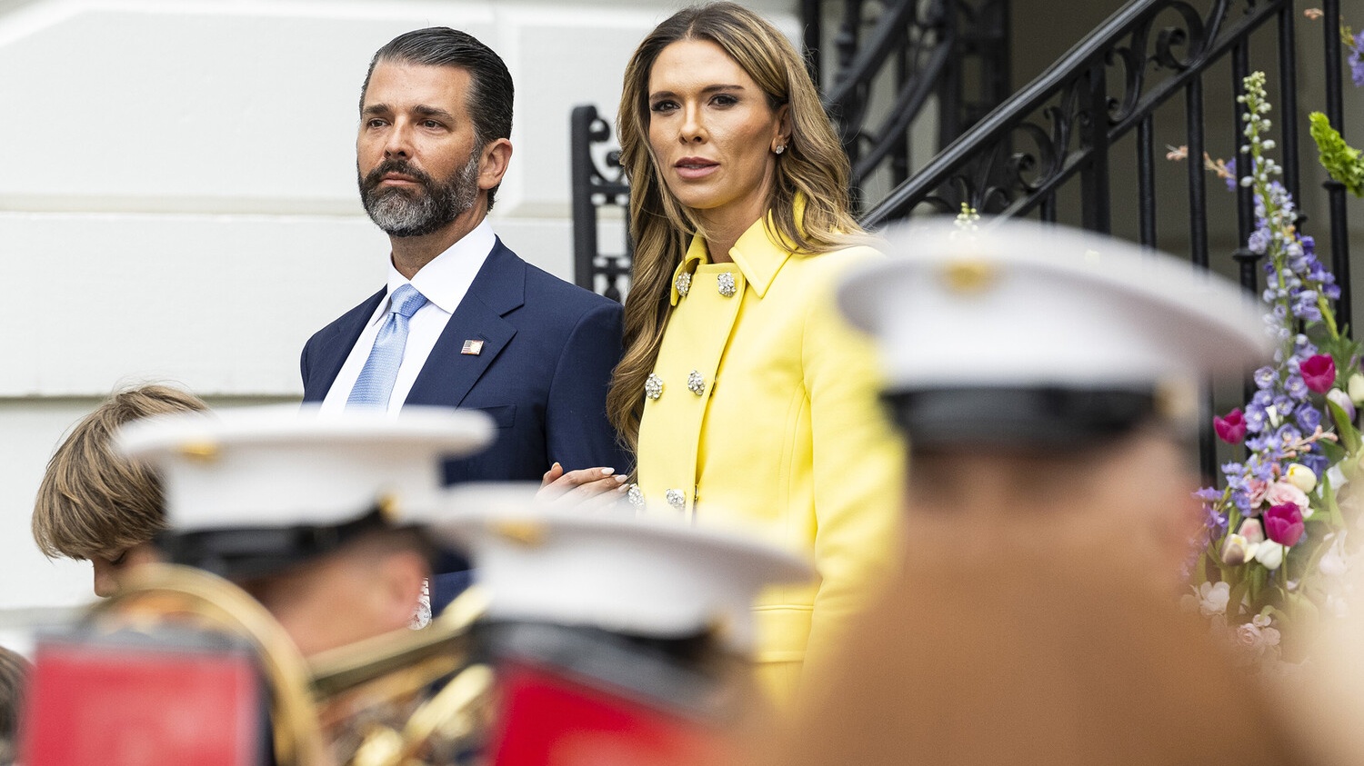 Трамп заявил, что не сможет приехать на свадьбу старшего сына из-за «любви к США»
