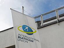 IBU перераспределил медали российских биатлонистов