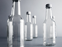 В Благовещенске сотрудник миграционной службы брал взятки алкоголем