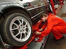 Как пройти техобслуживание иномарки после ухода компаний