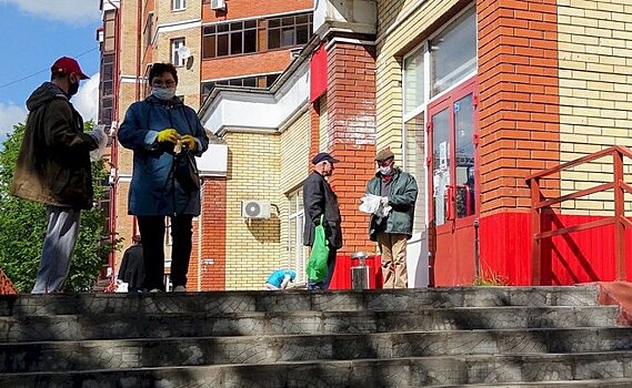 "Если человек пришел без маски, ему нельзя отказать в обслуживании": комментарий эксперта