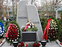 В Петербурге открыли памятник жертвам авиакатастрофы над Синаем