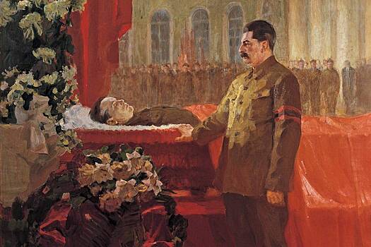 90 лет назад в СССР устранили конкурента Сталина: кому это было выгодно